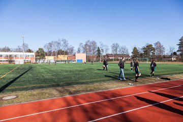 Bild 252 - B-Juniorinnen SV Henstedt-Ulzburg - MTSV Olympia Neum�nster : Ergebnis: 0:4